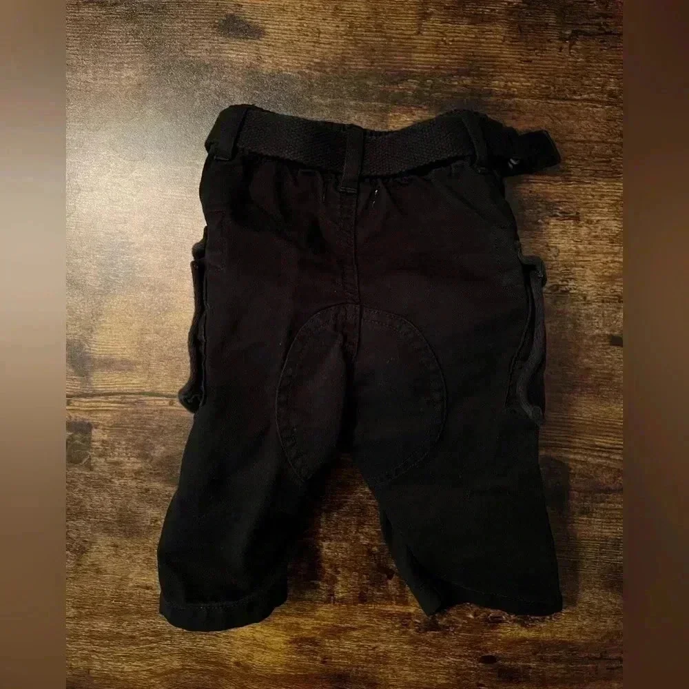 Ralph Lauren | infant boys black cargo pants. Size: 6M.